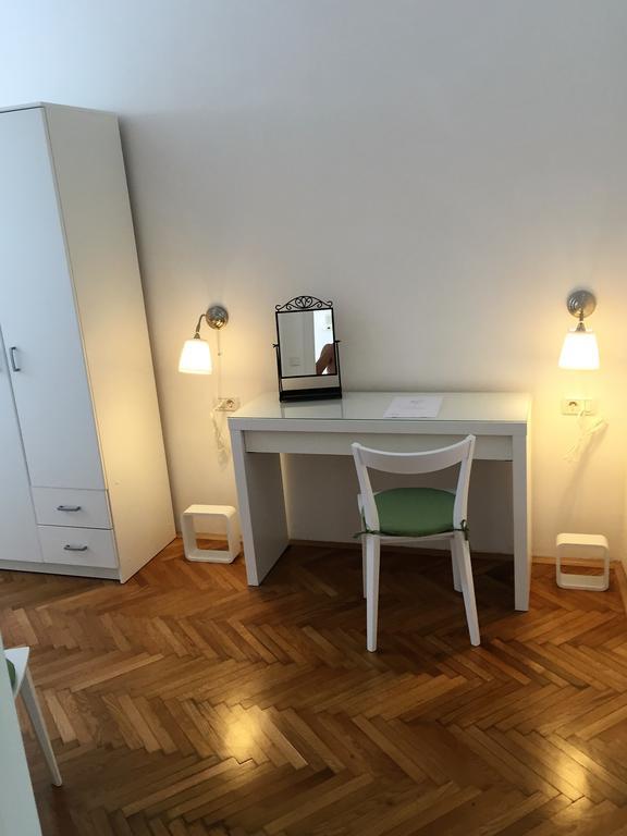 Arenacentar Apartments بولا المظهر الخارجي الصورة