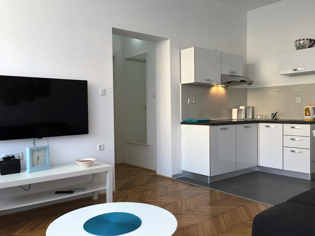 Arenacentar Apartments بولا المظهر الخارجي الصورة