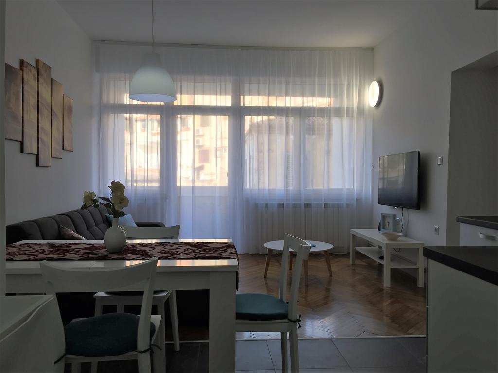 Arenacentar Apartments بولا المظهر الخارجي الصورة